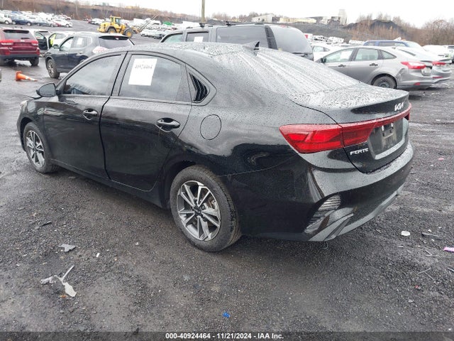 KIA Forte Lxs 2023 3KPF24AD4PE523116 Image 3