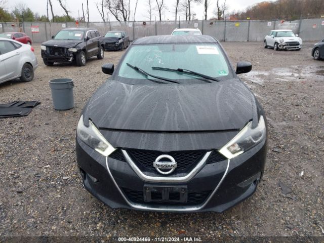 1N4AA6AP2JC406853 Nissan Maxima 3.5 S