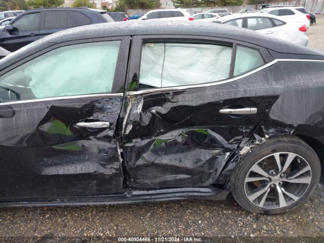 1N4AA6AP2JC406853 Nissan Maxima 3.5 S