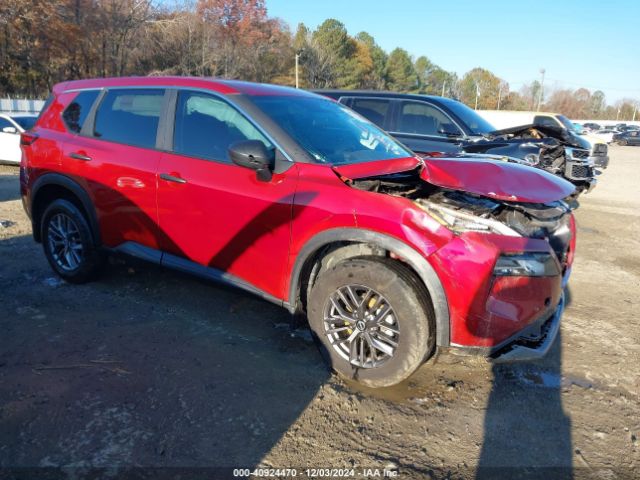 5N1BT3AB8PC671583 Nissan Rogue S Intelligent Awd