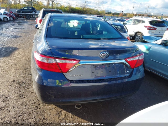 Toyota CAMRY LE 2016 4T4BF1FK6GR555559 Image 17