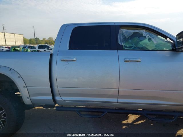 3C6UR5FL1JG106287 RAM 2500 Laramie  4x4 6'4 Box