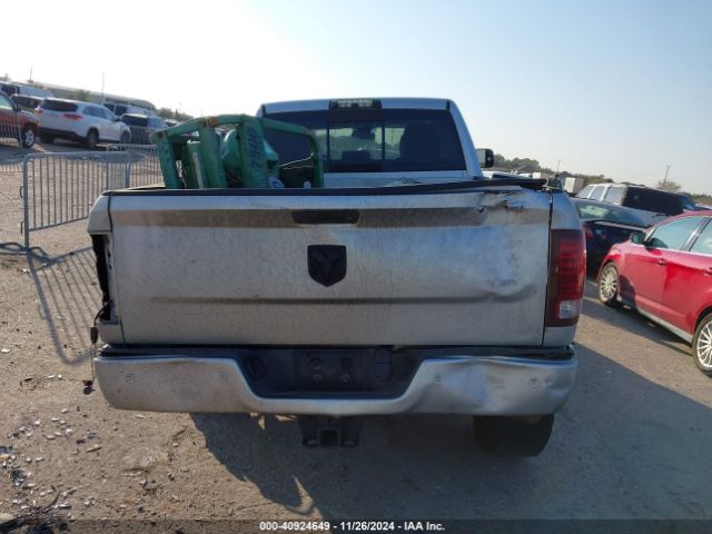 3C6UR5FL1JG106287 RAM 2500 Laramie  4x4 6'4 Box