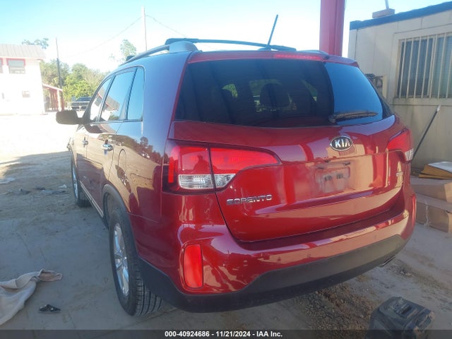 KIA SORENTO LX 2014 5XYKT3A6XEG437283 Image 3