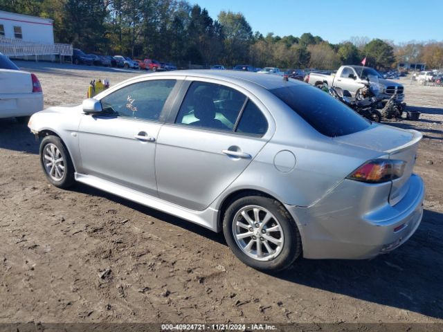 2011 MITSUBISHI LANCER JA32U2FU7BU035390 Photo 2