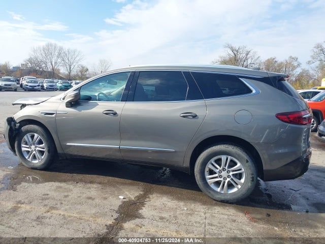 5GAERBKW8KJ174051 Buick Enclave Fwd Essence