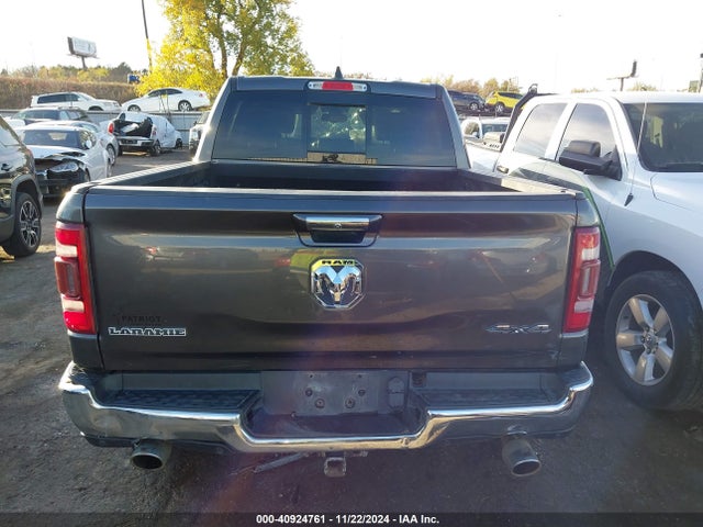 1C6SRFJT2KN607590 RAM 1500 Laramie  4x4 5'7 Box