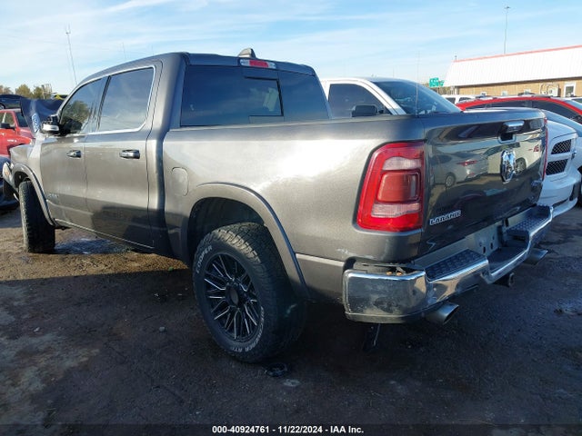 1C6SRFJT2KN607590 RAM 1500 Laramie  4x4 5'7 Box