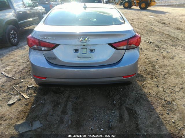 5NPDH4AEXFH599044 Hyundai ELANTRA SE