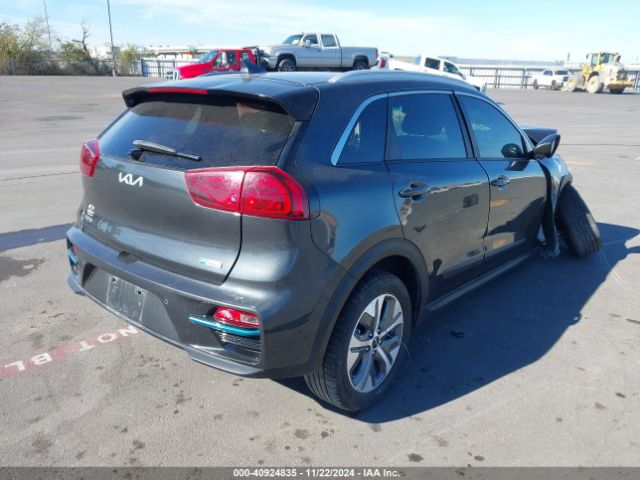 KNDCE3LG1N5121963 KIA Niro Ev Ex Premium