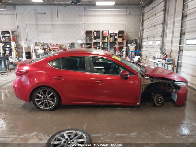 3MZBN1W30JM163714 Mazda Mazda3 Grand Touring