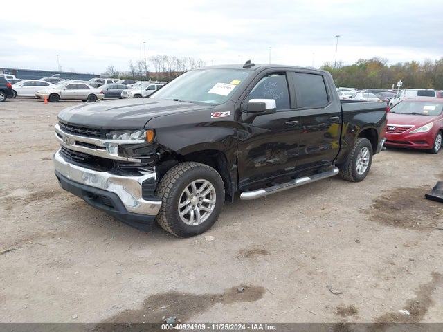 Chevrolet Silverado 1500 Lt 2019 1GCUYDED1KZ137556 Image 2