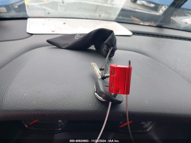 1GCVKREH1FZ343553 Chevrolet Silverado 1500 1lt