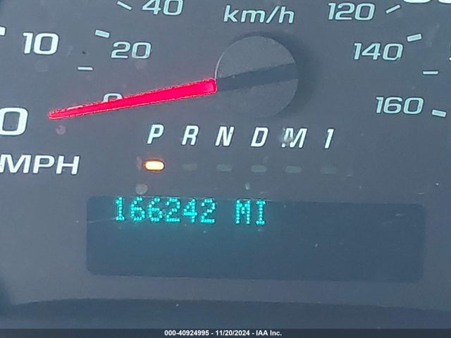 GMC Savana 3500 Work Van 2017 1GTZ7GFG2H1129170 Image 15