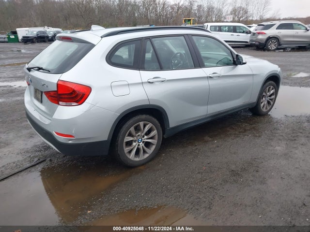 BMW X1 Xdrive28i 2014 WBAVL1C57EVY14261 Image 4