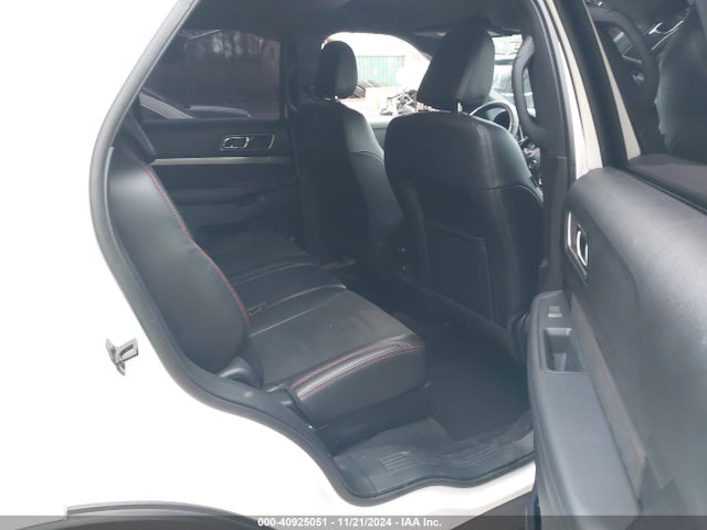 Ford EXPLORER XLT 2019 1FM5K8D85KGA58626 Image 8