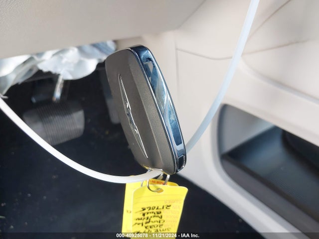 2C4RC1S7XNR217065 Chrysler Pacifica Hybrid Limited
