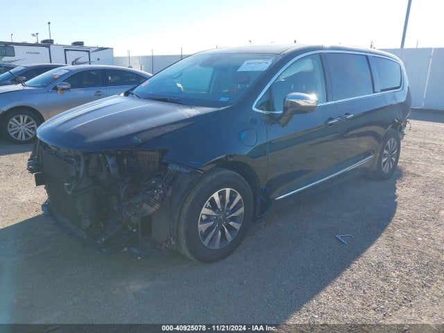 2C4RC1S7XNR217065 Chrysler Pacifica Hybrid Limited