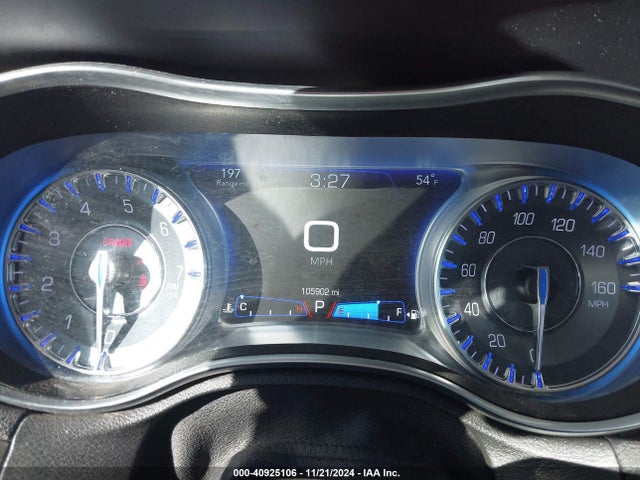Chrysler 300C 2017 2C3CCAET5HH668367 Image 7