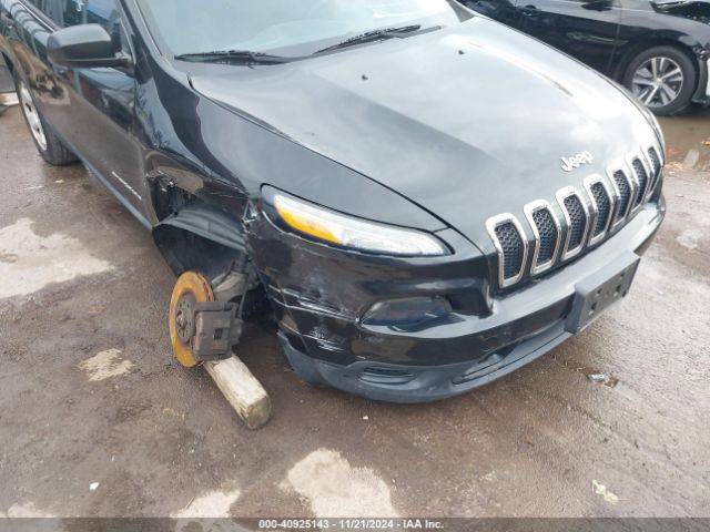 1C4PJLAB9EW319186 Jeep Cherokee Sport