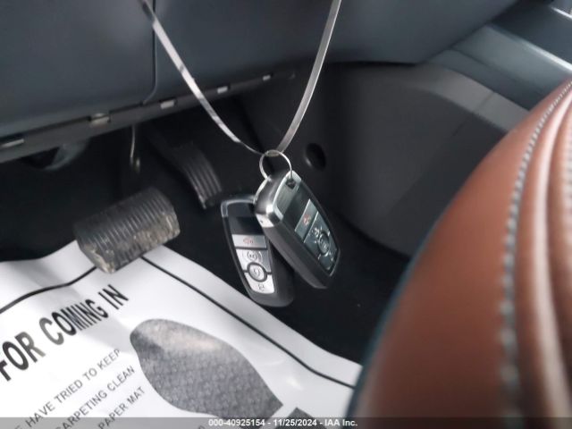 3FTTW8M31RRA08765 Ford Maverick Lariat