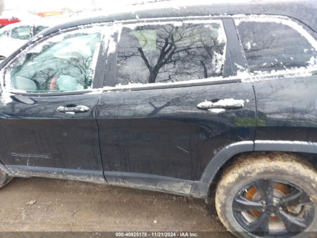 1C4PJMLB4LD527567 Jeep Cherokee Altitude 4x4