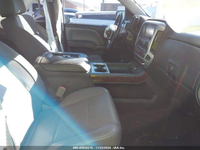 3GTU2NEC5HG381377 GMC Sierra 1500 Slt