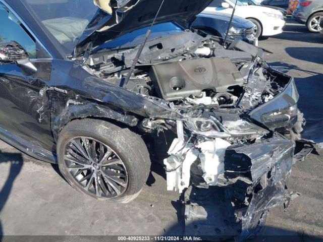 4T1B21HK2KU518682 Toyota Camry Hybrid Se