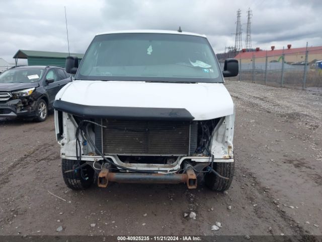 1GCWGBFP2J1265214 Chevrolet Express 2500 Work Van