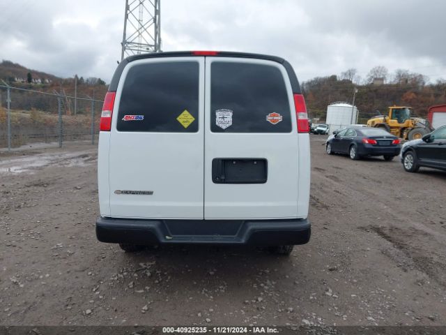 1GCWGBFP2J1265214 Chevrolet Express 2500 Work Van