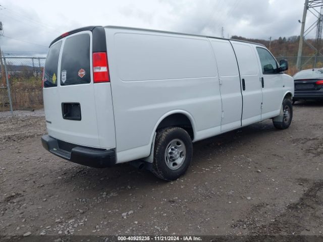 1GCWGBFP2J1265214 Chevrolet Express 2500 Work Van