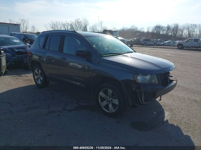 Jeep Compass Sport 2016 1C4NJDBB7GD779358 Image 1