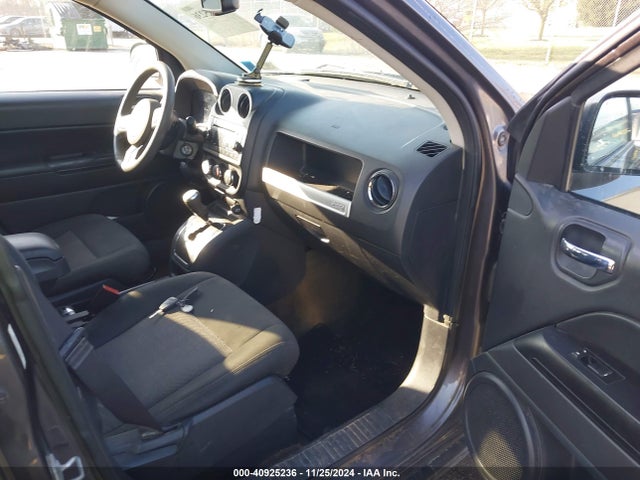Jeep Compass Sport 2016 1C4NJDBB7GD779358 Image 5