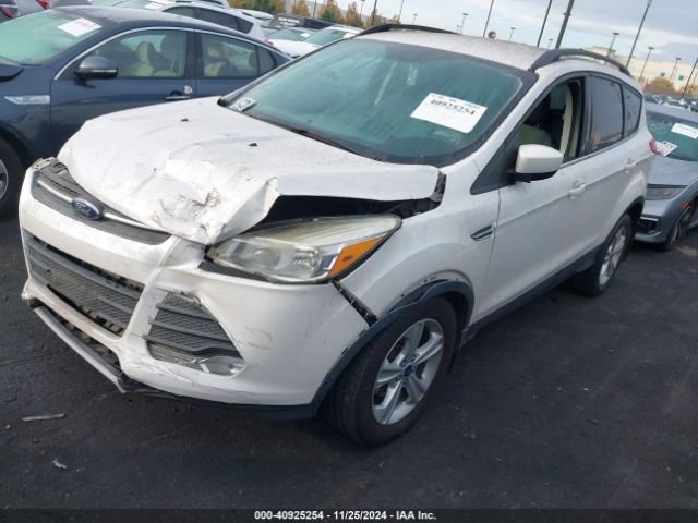 1FMCU0GXXGUB99416 Ford ESCAPE SE