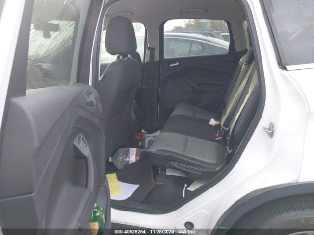 1FMCU0GXXGUB99416 Ford ESCAPE SE
