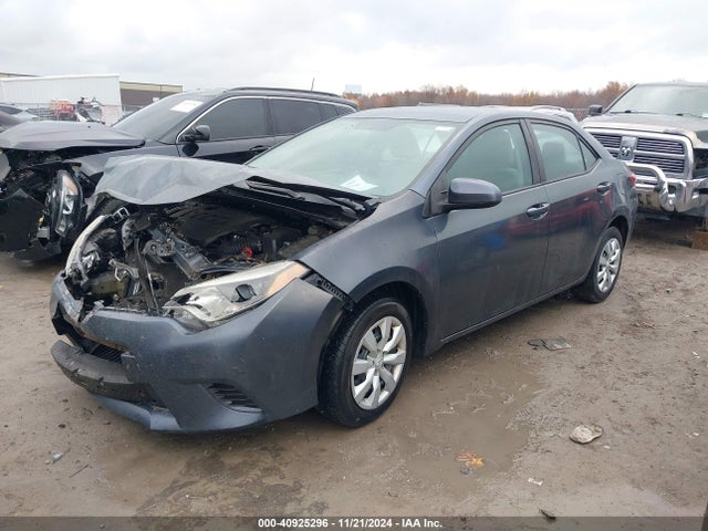 Toyota COROLLA LE 2016 5YFBURHE5GP424792 Image 2