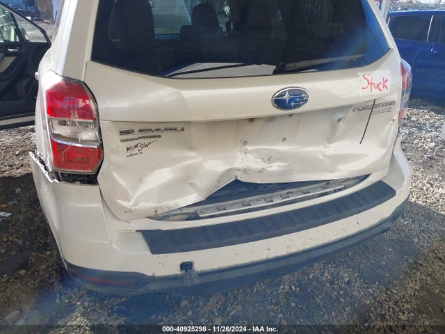 Subaru Forester 2.5i Touring 2014 JF2SJAMC2EH409658 Image 6