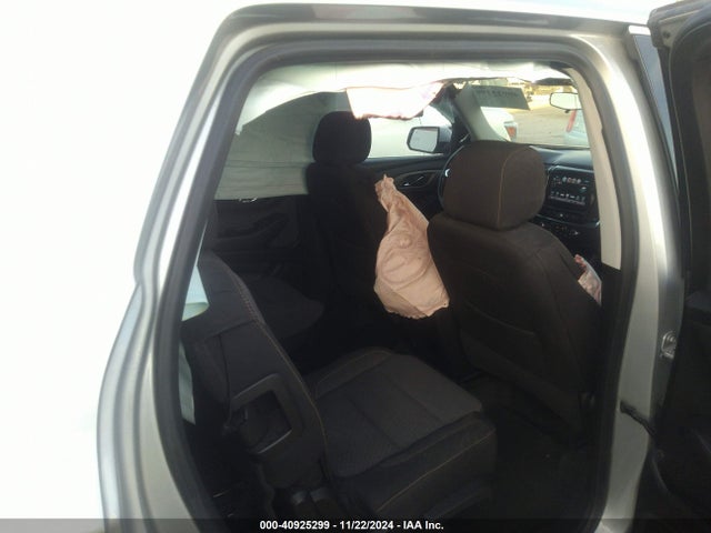 Chevrolet Traverse 1lt 2019 1GNEVGKW7KJ283132 Image 8