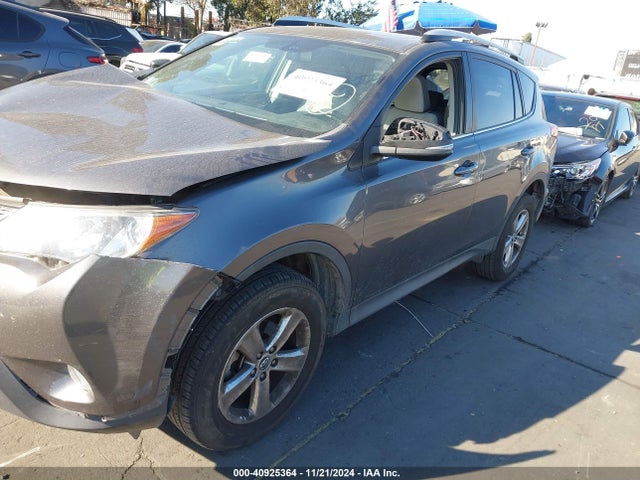 Toyota Rav4 Xle 2015 2T3WFREV3FW141506 Image 2