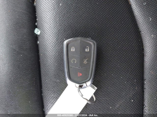 2018 CADILLAC XT5 1GYKNDRS1JZ227436 Photo 10
