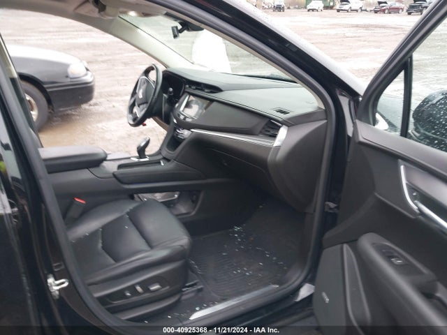 2018 CADILLAC XT5 1GYKNDRS1JZ227436 Photo 4
