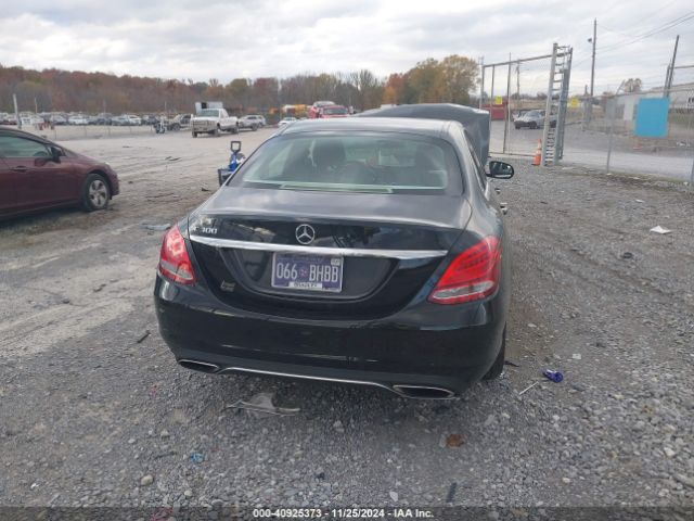 55SWF4JB0GU145792 Mercedes-Benz C-class C 300/luxury/sport