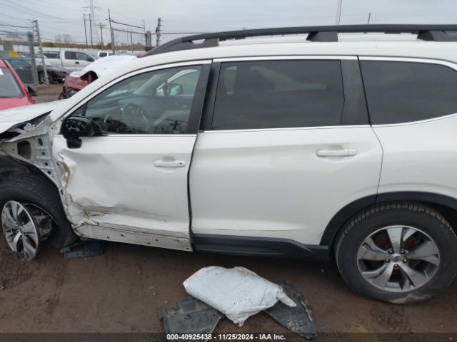 4S4WMAFD9K3489199 Subaru Ascent Premium