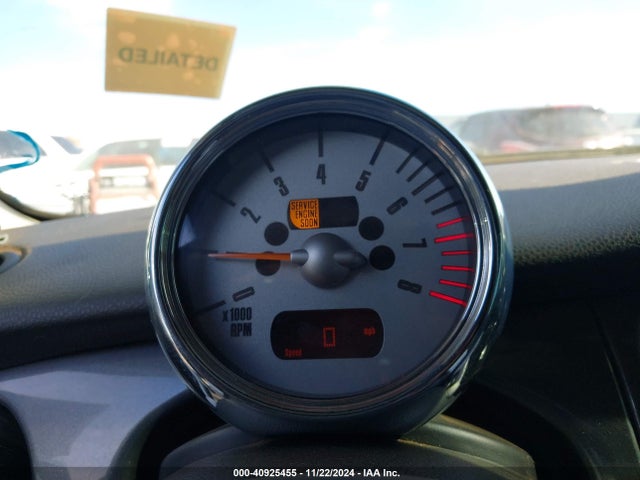 2006 MINI COOPER S WMWRE33576TJ37006 Photo 6