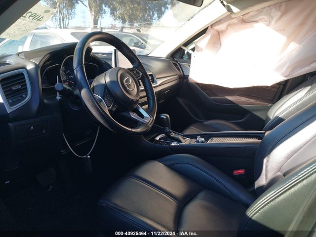 3MZBN1L34JM264291 Mazda Mazda3 Touring