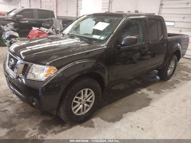 Nissan Frontier Sv 2016 1N6AD0EV2GN788674 Image 2