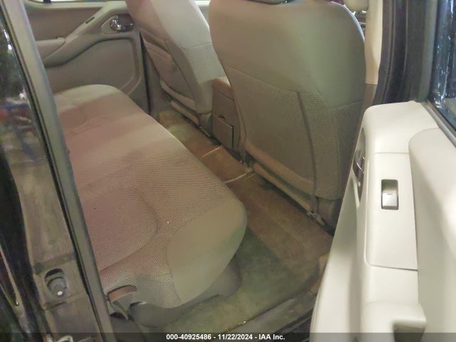 Nissan Frontier Sv 2016 1N6AD0EV2GN788674 Image 8