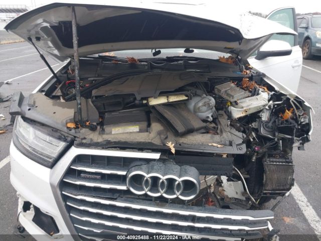 WA1LAAF72JD047071 Audi Q7 3.0t Premium