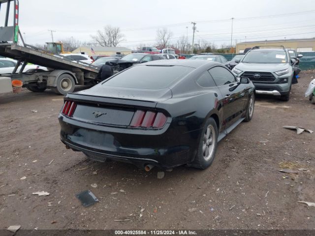 1FA6P8AM2F5377551 Ford Mustang V6