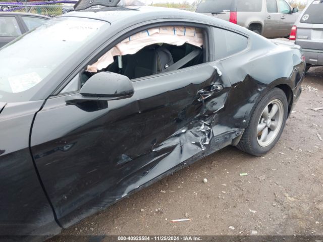 1FA6P8AM2F5377551 Ford Mustang V6
